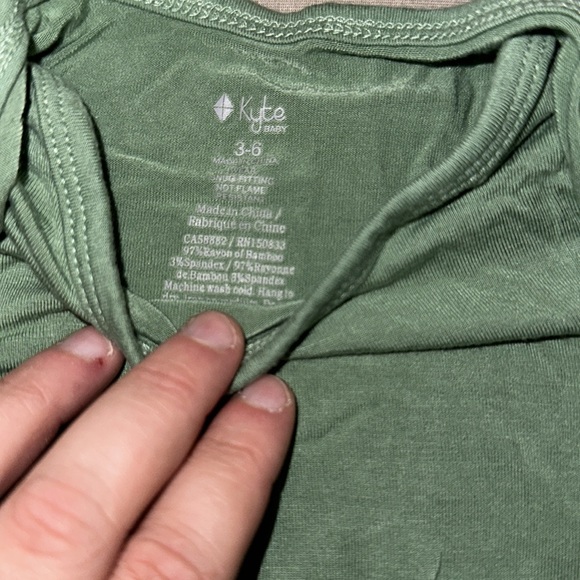 Kyte baby long sleeve bodysuit - Picture 2 of 3